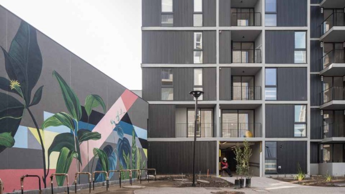 Así son los llamativos murales que se toman la villa de los Juegos Parapanamericanos.