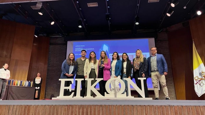 “Camiseteadas por la Tecnología by NTT DATA” obtuvo el tercer lugar en los Premios Eikon Chile 2023