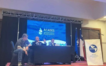 En congreso sobre agua realizado en Coyhaique Acades destaca al reúso y la desalación como soluciones a la crisis hídrica de Chile
