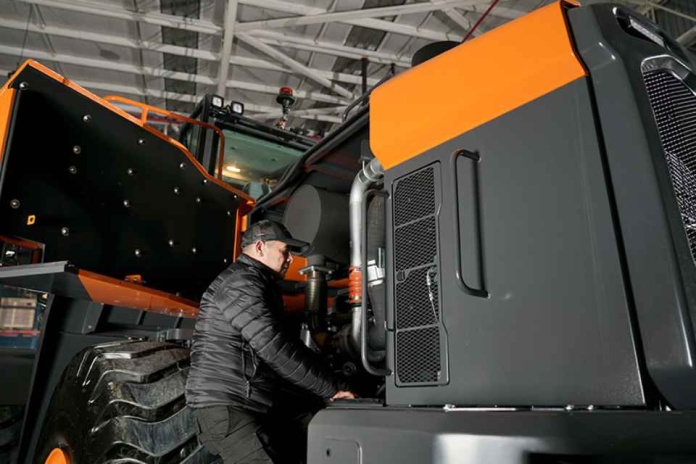 HD Hyundai Infracore Chile se anticipa a las nuevas normas de emisiones para maquinaria pesada