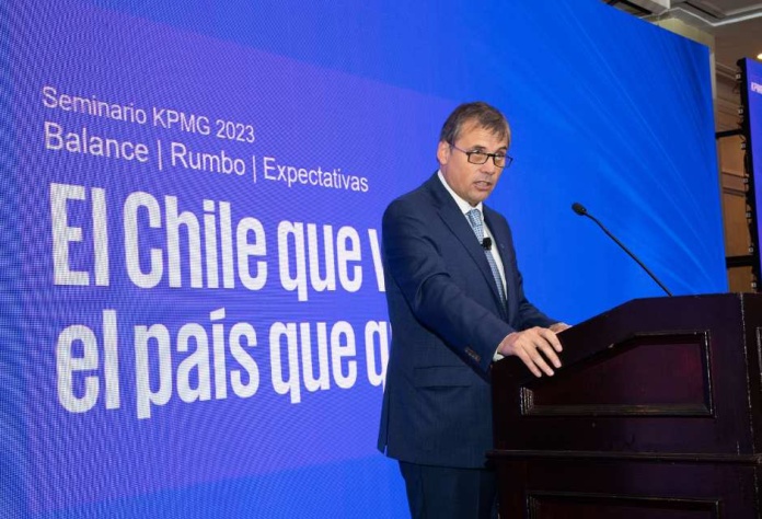 Seminario KPMG: Destacados economistas y expertos coinciden en la necesidad de “abordar con urgencia” la crisis de crecimiento del paí