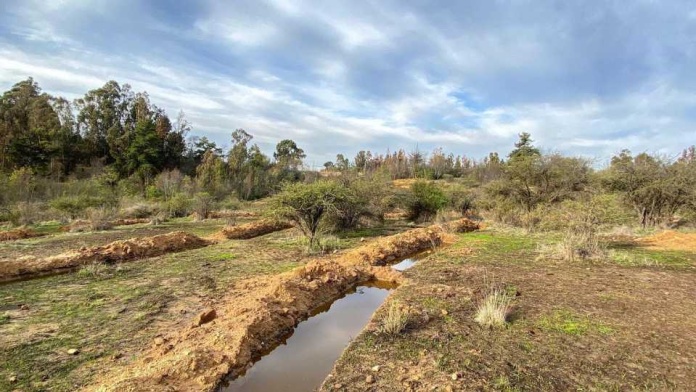 Gobierno de Santiago entrega soluciones hídricas para prevenir incendios