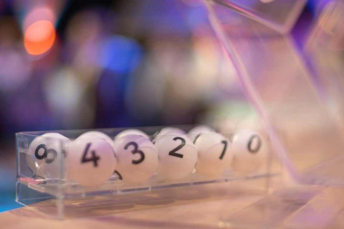 Así pueden engañarte los ciberdelincuentes aprovechando la Lotería de Navidad