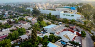 Muro gigante en puente alto
