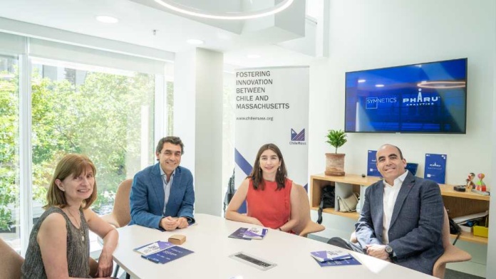 Symnetics junto a Pharu Analytics se unen a ChileMass HUB para impulsar la  innovación y el desarrollo tecnológico 