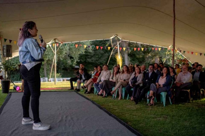 La primera política pública de reconversión laboral masiva cumplió 5 años al servicio de la innovación en Chile La primera política pública de reconversión laboral masiva cumplió 5 años al servicio de la innovación en Chile