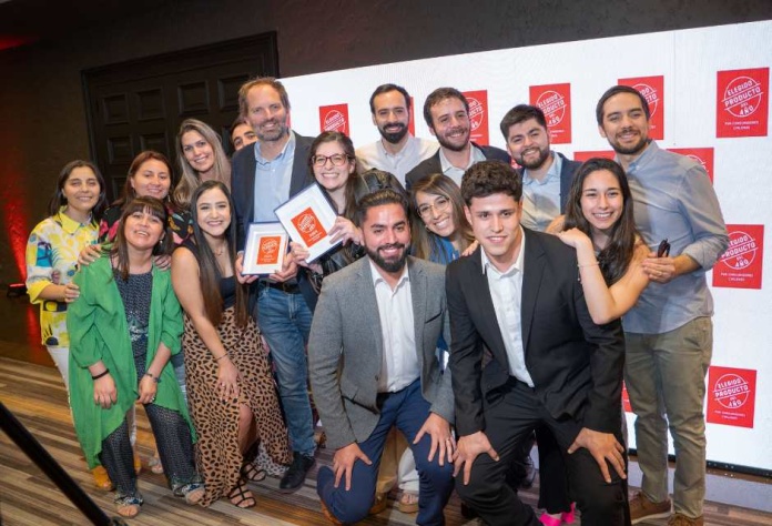 Soprole Queso al Plato y Kéfir de Soprole destacan como Producto del año 2024