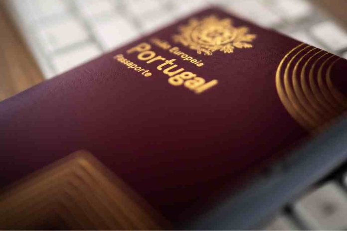 Visa por ingresos pasivos: Una forma simple y poco convencional de conseguir residencia en España o Portugal