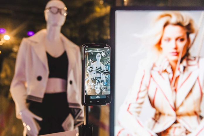 ¿Diseñar con Inteligencia Artificial? Karyn Coo nos cuenta cómo la tecnología aporta a su proceso creativo ¿Diseñar con Inteligencia Artificial? Karyn Coo nos cuenta cómo la tecnología aporta a su proceso creativo