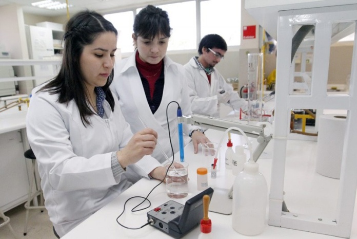 APTA WomanPower: Mujeres líderes del ecosistema de innovación buscan cerrar brechas de género en el emprendimiento científico-tecnológico