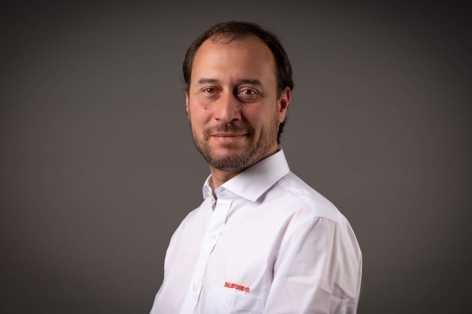 Alvaro Opazo, Salmofood