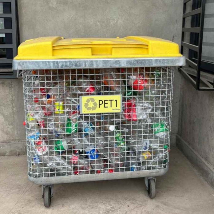 Circle Pack 2024.| Contenedores transparentes de Texinco: innovación para una mejor segregación de residuos industriales