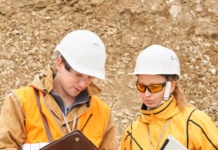 9 perfiles laborales impulsados por el boom de la minería del litio.