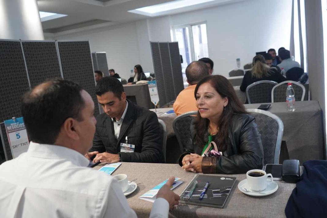 Antofagasta Minerals y AIA reúnen a más de 300 proveedores en rueda de negocios para Nueva Centinela