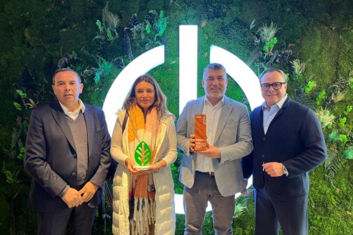 Mallplaza y Dartel reciben el premio Sustainability Impact Awards de Schneider Electric por sus prácticas excepcionales en sostenibilidad