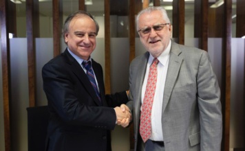 Codelco y SQM firman acuerdo para asociación que da a Chile  liderazgo en el mercado mundial de litio  