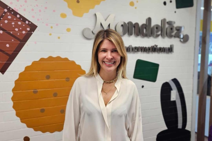 Mondelēz erradica brecha salarial entre empleados hombres y mujeres