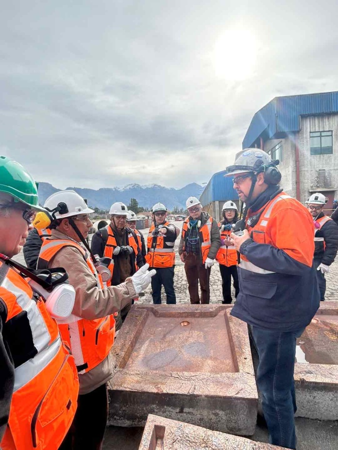 Mineros pirquineros y de pequeña escala visitaron Fundición Chagres para aprender sobre Transformación digital