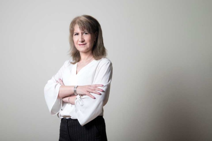 Mujeres en Ingeniería Mujeres en Ingeniería