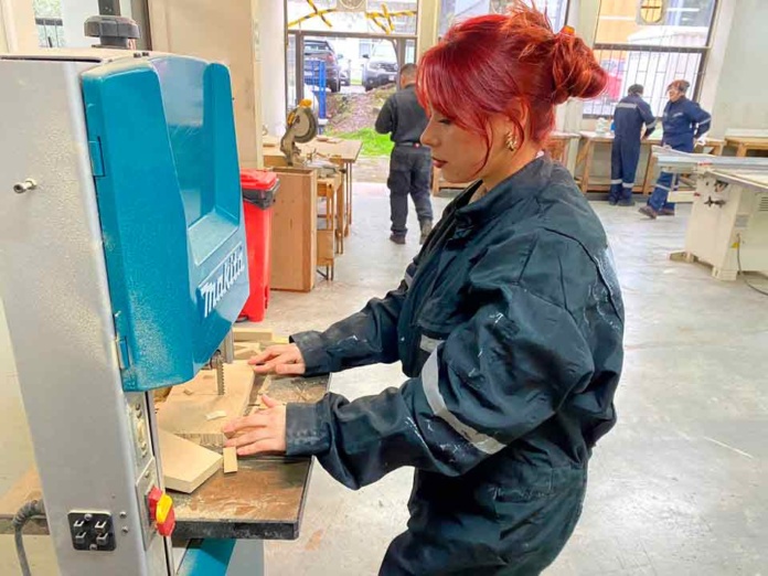 TactiSense: Emprendedora crea mobiliario sensorial para niños y niñas autistas