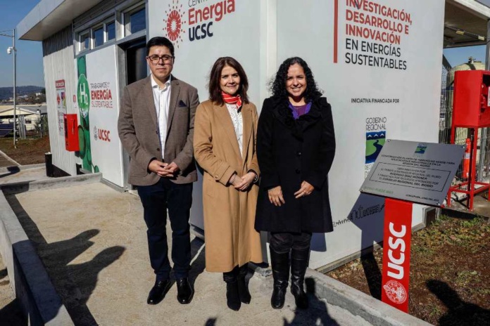 UCSC presentó la infraestructura de la primera planta de hidrógeno verde en universidades de Chile