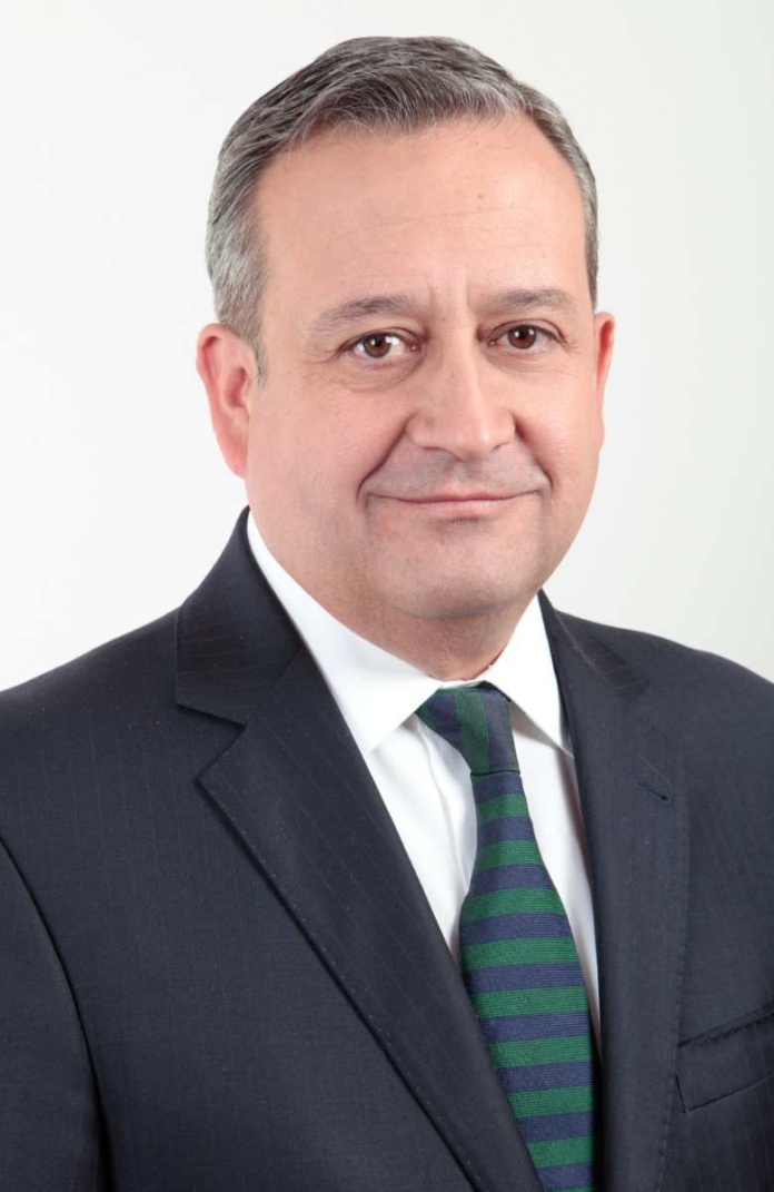 Uso de IA y desarrollo de habilidades: las prioridades de los trabajadores para permanecer en sus empleos 