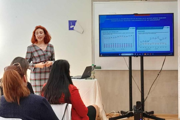 Alianza CCM-Eleva se suma a Mesa Regional de Mujer en Minería en Atacama