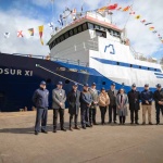 Autoridades y trabajadores exigen certeza jurídica para la pesca en Aysén en inauguración de nuevo barco de Friosur 