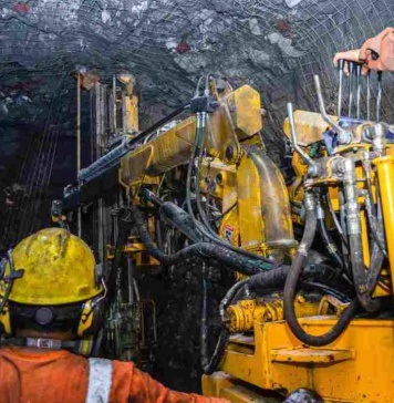 Enaex y Normet firman un acuerdo de colaboración para el desarrollo de soluciones piloto innovadoras en minería subterránea Enaex y Normet firman un acuerdo de colaboración para el desarrollo de soluciones piloto innovadoras en minería subterránea
