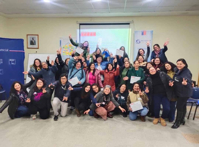 Mujeres de mar del Biobío recibieron capacitación en fortalecimiento del liderazgo y asociatividad