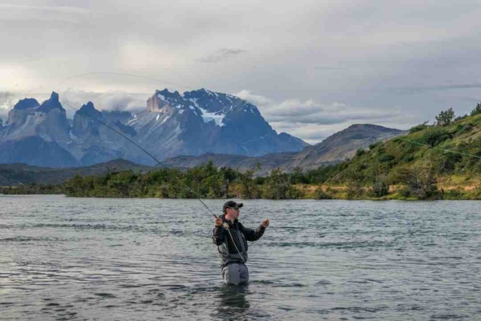 El boom turístico de la pesca con mosca en el Parque Nacional Torres del Paine