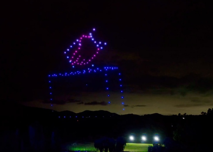 Elecciones 2024: La mayor empresa chilena de drones interviene el cielo invitando a los chilenos a votar