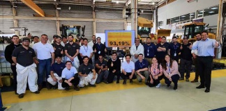 Maquinaria: Exclusivo programa de John Deere Certifica dos talleres de Salfa en Chile