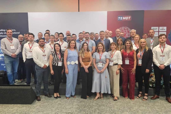 Caren participa en Cumbre Ejecutiva TEMOT LATAM Caren participa en Cumbre Ejecutiva TEMOT LATAM