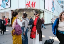 H&M colaborará con Glenn Martens en otoño de 2025