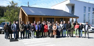 Pymes visitaron prototipo de vivienda social rural para  conocer resultados de los métodos modernos de construcción sostenible en madera