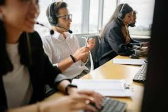 Sindicatos Telcom y call centers se reúnen con Ministerio del Trabajo para advertir sobre “ley antispam” Hay 32.000 puestos de trabajo en juego