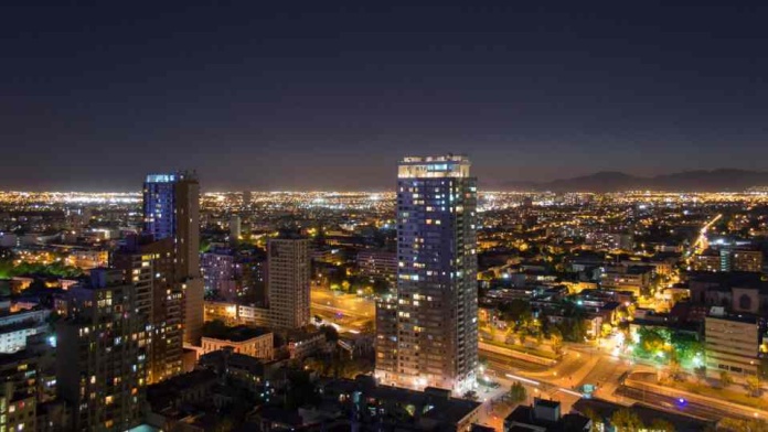 Especialista de la UCSC explica cómo la nueva norma lumínica protege la biodiversidad ambiental