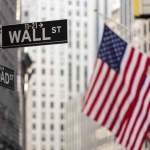 El peso cierra la semana recuperando terreno: corrección tecnológica en EE.UU. y cobre al alza frenan al dólar dólar dolares dollar dollars