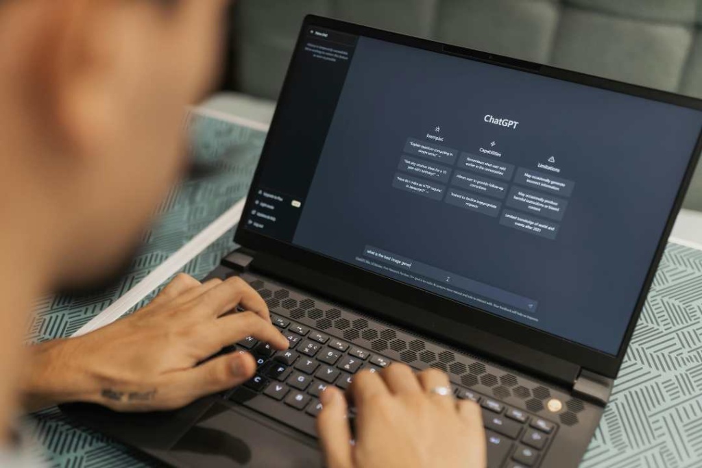 ¿ChatGPT puede robar mis datos personales