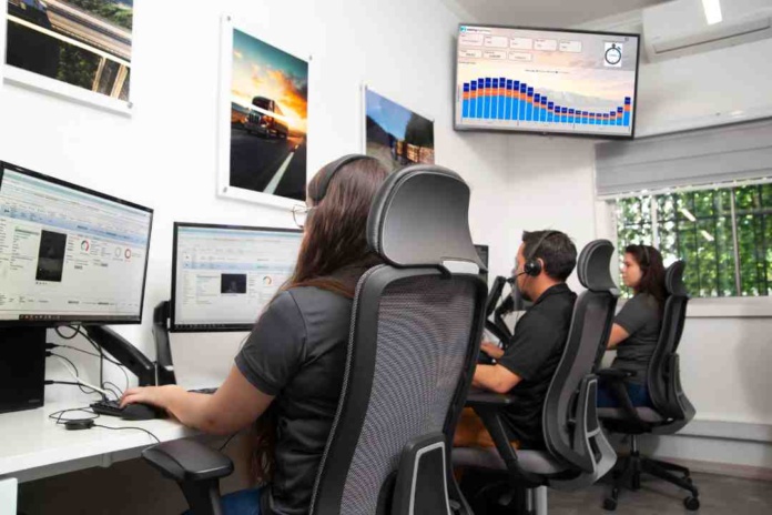 Innovación en seguridad vial e inteligencia de datos para disminuir accidente en transporte terrestre de carga y pasajeros