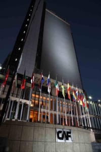 Inversión por hasta USD 200 millones: CAF y Enel Chile firman acuerdo para impulsar la transición energética en Chile