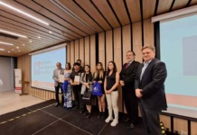 La Facultad de Ingeniería de la Finis logra por segundo año consecutivo el primer lugar del concurso Innovando con Ingeniería La Facultad de Ingeniería de la Finis logra por segundo año consecutivo el primer lugar del concurso Innovando con Ingeniería