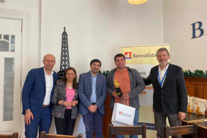 La vigésima edición del Premio Emprende de Banco Estado reconoce a dos emprendedores en Concepción La vigésima edición del Premio Emprende de Banco Estado reconoce a dos emprendedores en Concepción