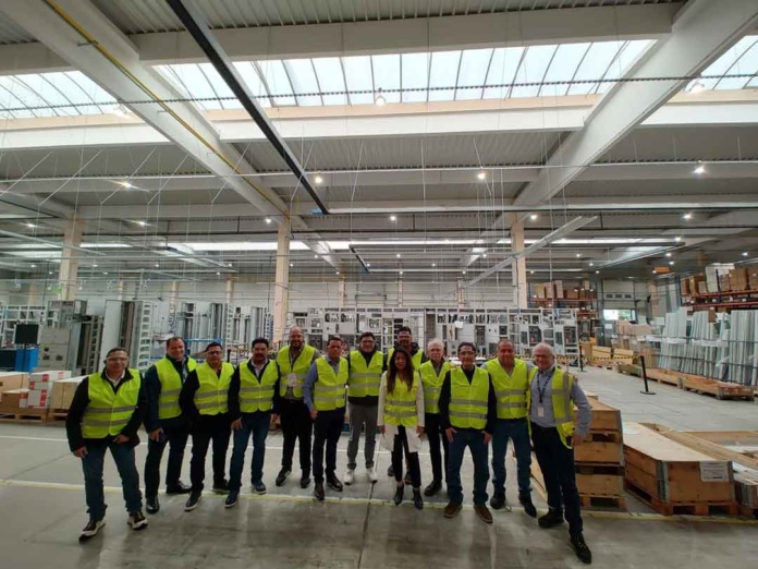 Vertiv lleva a cabo Programa de Certificación Comercial presencial en Europa para expertos de América Latina