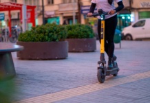 Scooters, bicicletas y Ley de Convivencia Vial: Los retos de la micromovilidad urbana en Chile este 2025