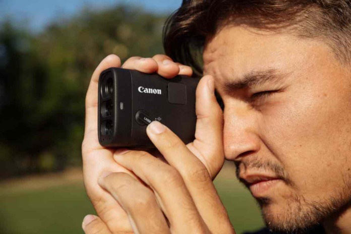 Canon presenta en Chile la compañera ideal para los golfistas: la PowerShot GOLF