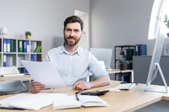 Cinco consejos para que los emprendedores comiencen el 2025 con sus finanzas ordenadas