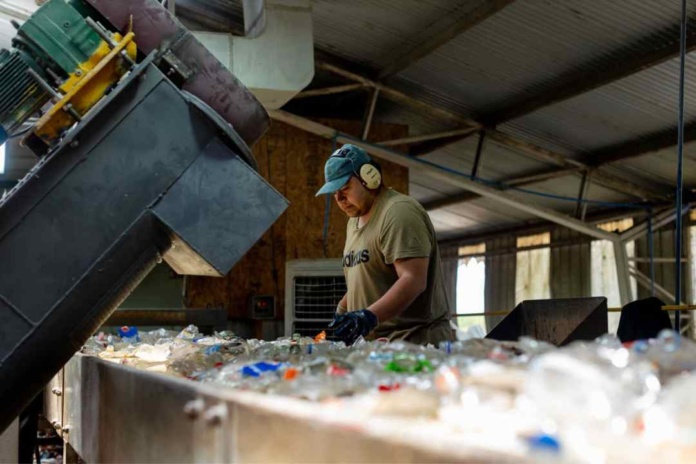 Pondrán en marcha la planta de reciclaje con mayor capacidad productiva de Chile Pondrán en marcha la planta de reciclaje con mayor capacidad productiva de Chile