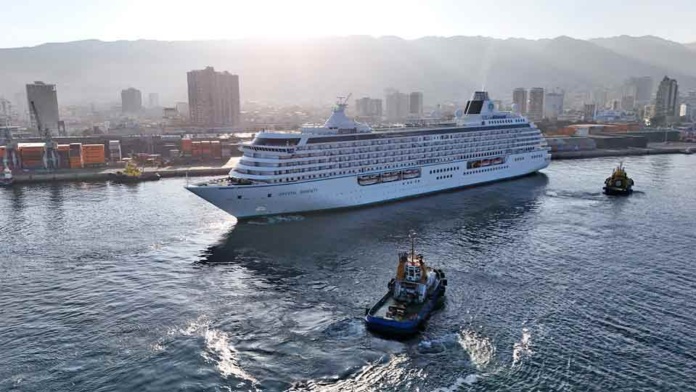 Puerto Antofagasta recibió dos cruceros internacionales en una misma semana, destacando su capacidad y compromiso con el turismo